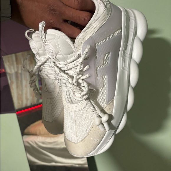 White Versace Chain Reaction - Picture 9 of 10